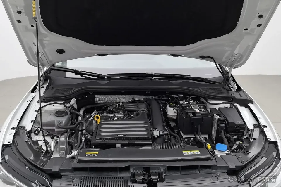 Volkswagen Golf golf 2021 280TSI DSG Pro 2022 — thumbnail 2