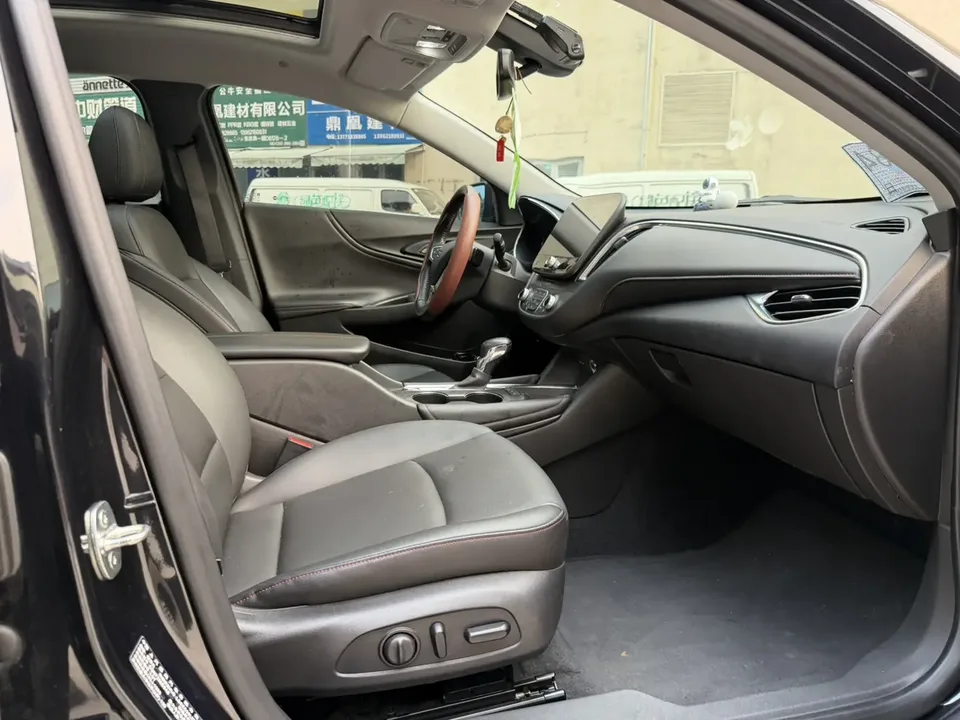 Chevrolet Malibu Xl Malibu XL 2022 Redline 550T Automatic Link Edition 2022 — thumbnail 4