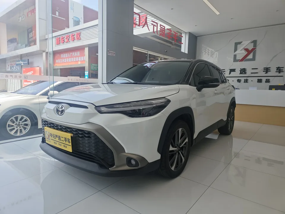 Toyota Frontlander Fenglanda 2.0L CVT Luxury PLUS Edition 2022 — photo 1, buy with delivery to Moscow