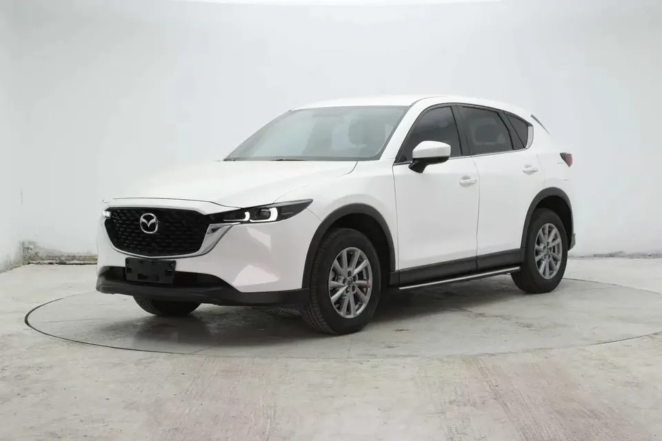Mazda CX-5 Mazda CX-5 2021 2.0L Automatic 2WD Comfort 2023 — photo 1, buy with delivery to Moscow