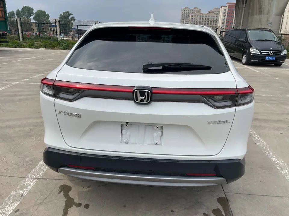 Honda VEZEL Binzhi 1.5L CVT Elite Edition 2023 — thumbnail 2