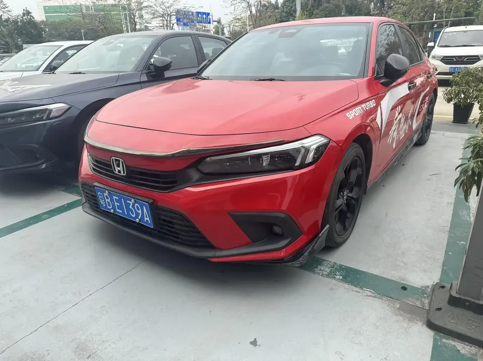 Honda CIVIC Civic 2022 Civic 240TURBO CVT Engine Edition 2022 — photo 1, buy with delivery to Moscow