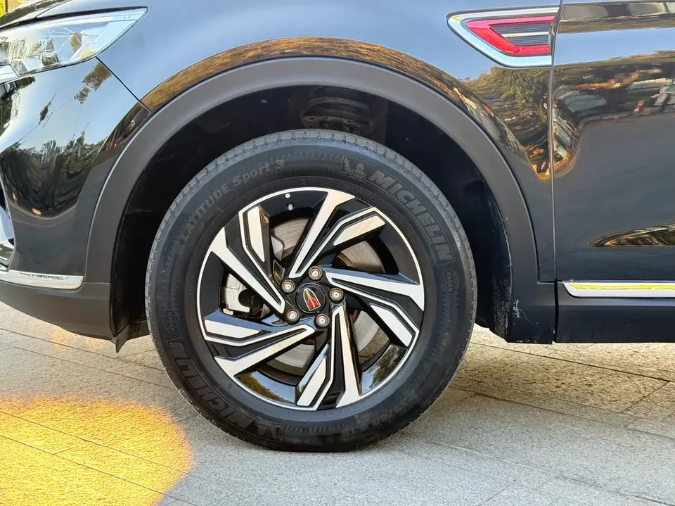 Hongqi HS5 Hongqi HS5 2022 Modified 2.0T Zhilian Flagship Edition 2022 — thumbnail 3