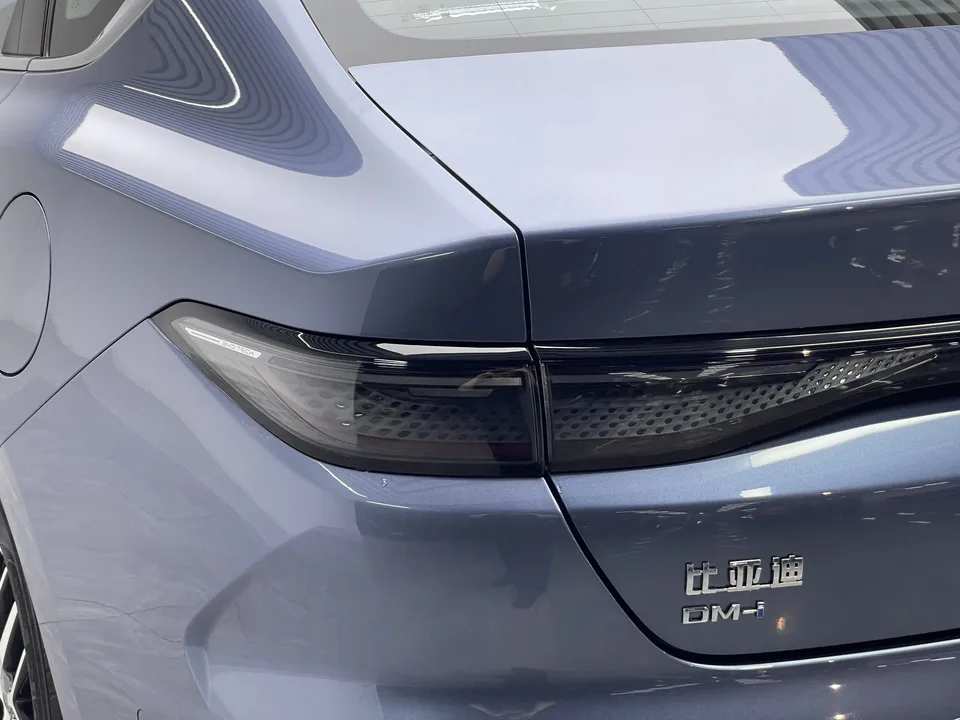 BYD Seal 05DM Seal 05DM DM-i 120KM flagship version 2025 — thumbnail 4