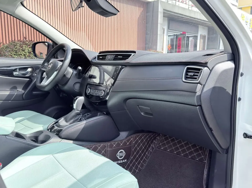 Nissan Qashqai Qashqai Qashqai 2022 2.0L XV Smart Edition 2022 — thumbnail 3