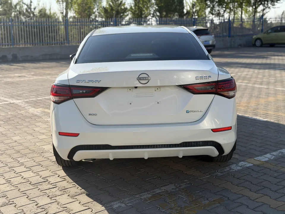 Nissan Sylphy Sylphy Sylphy 2022 electric drive version e-POWER super intelligent PLUS 2022 — thumbnail 2