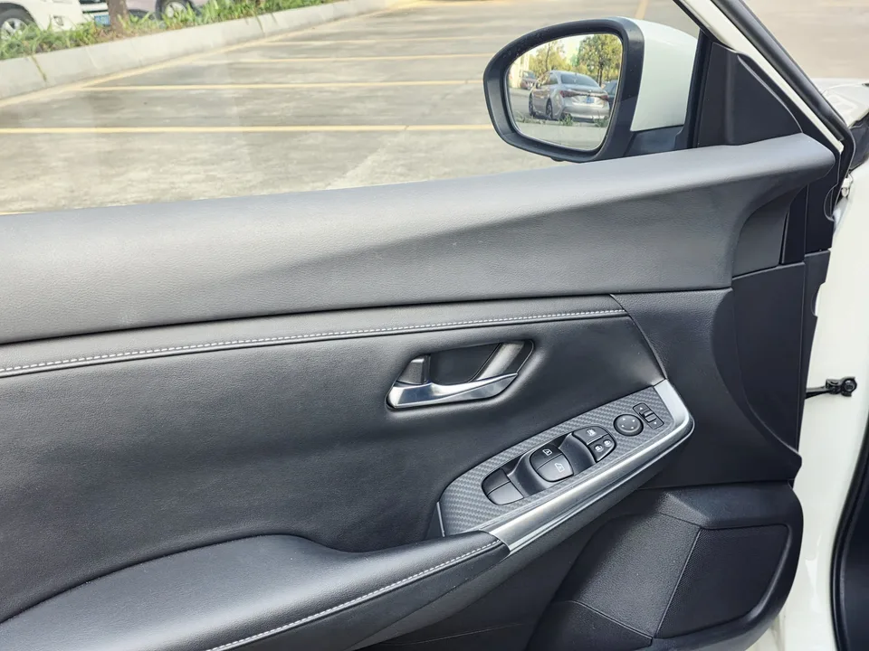 Nissan Sylphy Sylphy Sylphy 2022 1.6L XL CVT Smart Edition 2022 — thumbnail 3