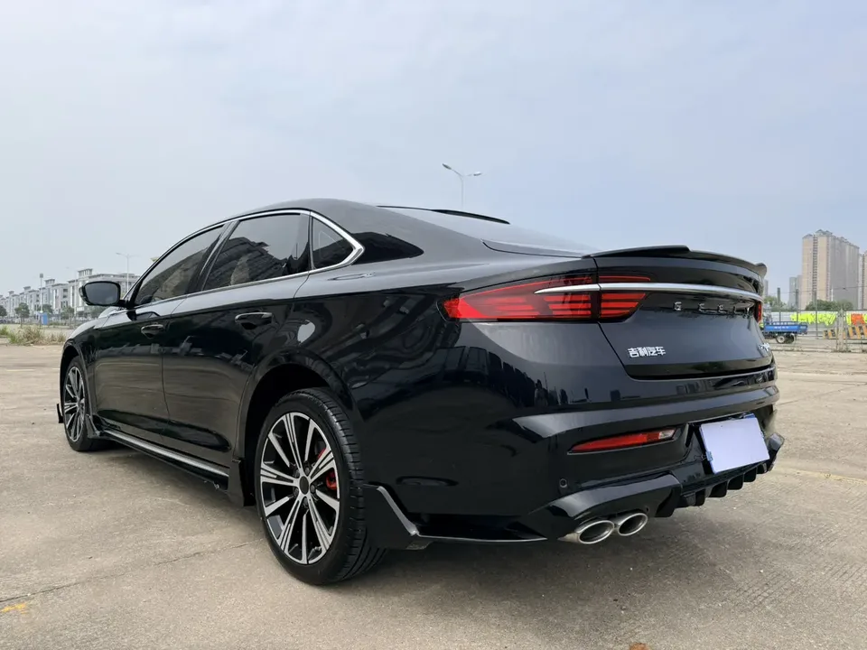 Geely Preface Xing Rui Xingrui 2025 1.5T Dongfangyao Kunlun Edition 2025 — thumbnail 2