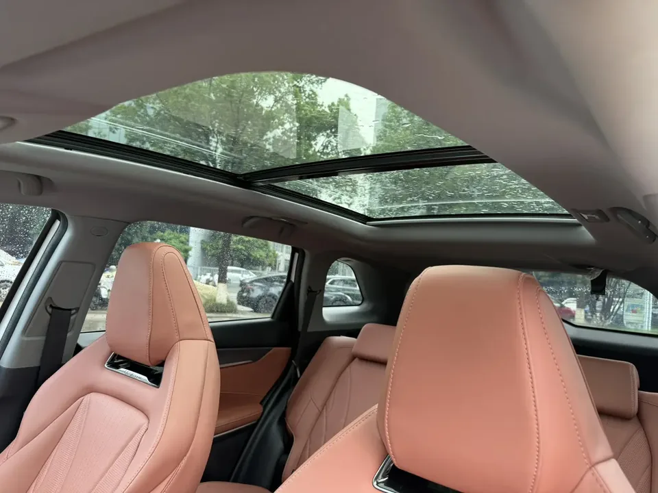 Changan CS75PLUS CS75 PLUS third generation champion version 1.5T automatic intelligent driving dynamic navigation model 2024 — thumbnail 5