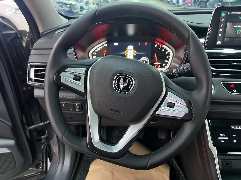 Changan CS75 Changan CS75 Enjoy Edition 1.5T DCT Luxury 2024 — thumbnail 4