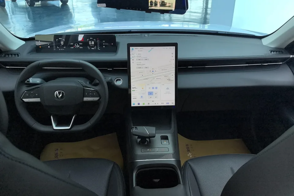 Changan Escape Escape 1.5T DCT Premium Edition 2024 — thumbnail 4