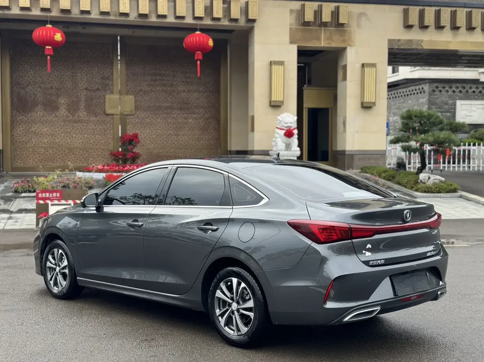 Changan Escape Escape PLUS Enjoy Edition Blue Whale NE 1.4T GDI DCT Premium Edition 2023 — thumbnail 2