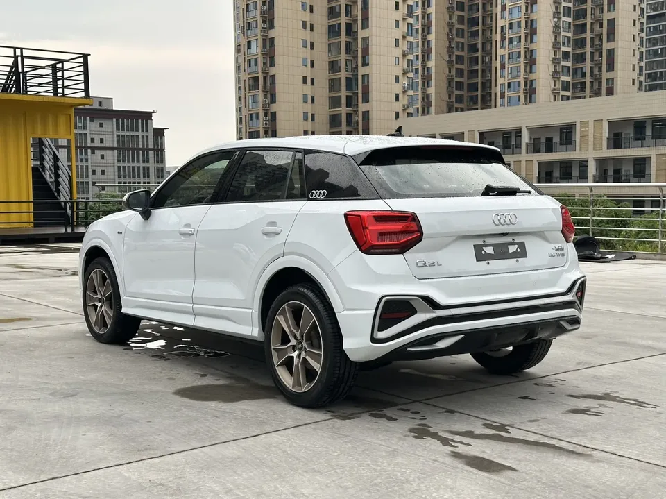Audi Q2L Q2L Audi Q2L 2022 35 TFSI Fashion Dynamic Edition 2022 — миниатюра 2