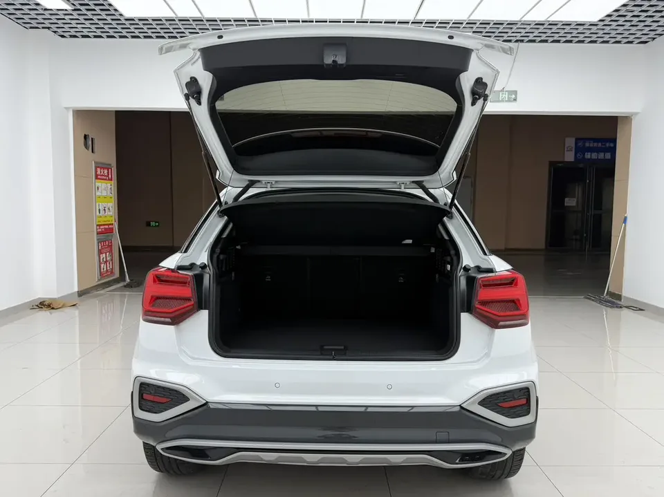 Audi Q2L Audi Q2L 35 TFSI Progressive Elegance 2022 — миниатюра 4