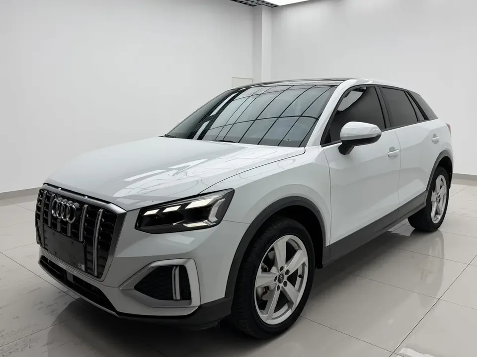 Audi Q2L Audi Q2L 35 TFSI Progressive Elegance 2022 — photo 1, buy with delivery to Moscow