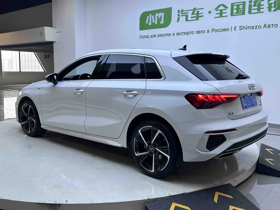 Audi A3 A3 facelift Sportback 35 TFSI stylish and sporty 2023 — thumbnail 2
