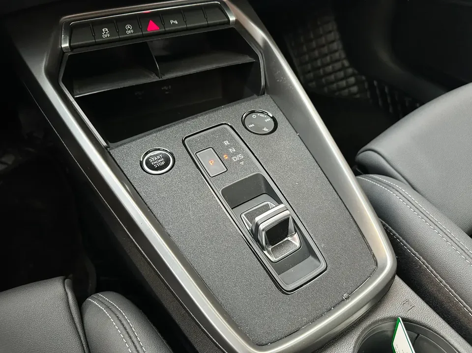 Audi A3 A3 A3L Limousine 35 TFSI Fashion Sports 2023 — миниатюра 5