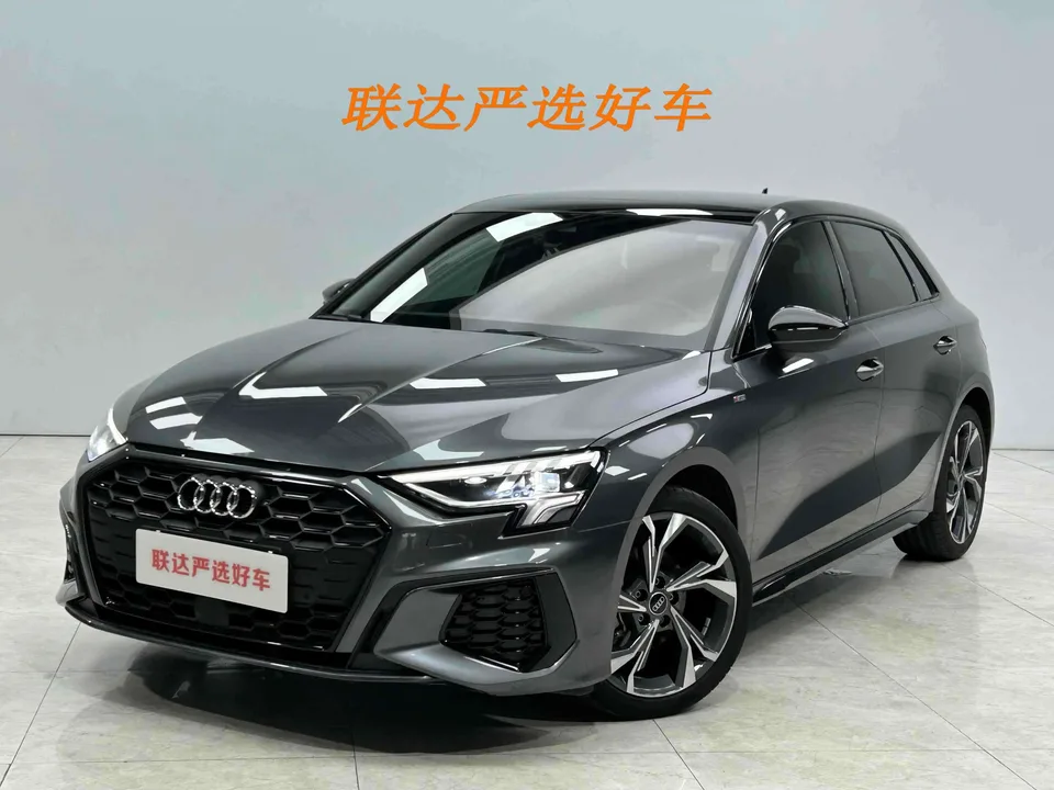 Audi A3 Audi A3 Sportback 35 TFSI Luxury Sports 2022 — photo 1, buy with delivery to Moscow