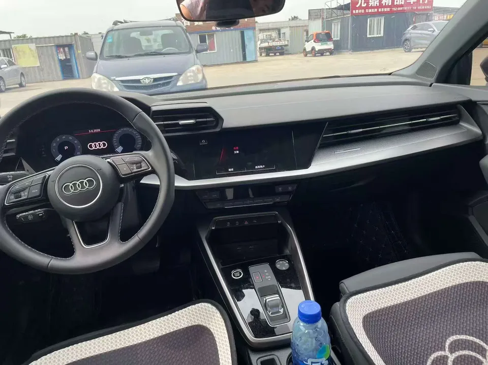 Audi A3 Audi A3 Sportback 35 TFSI facelift: stylish and sporty 2023 — thumbnail 2