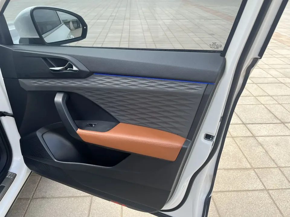 Volkswagen Tharu tuyue 280TSI 2WD Fashion Edition 2022 — thumbnail 5