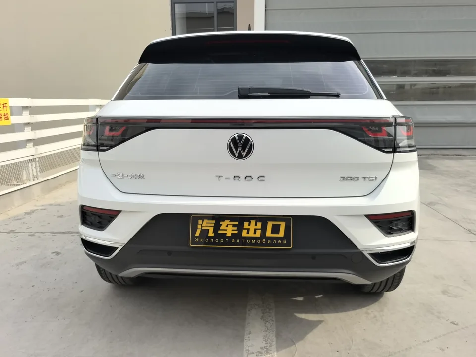 Volkswagen T-Roc TANG 280TSI DSG Time Edition 2023 — thumbnail 2