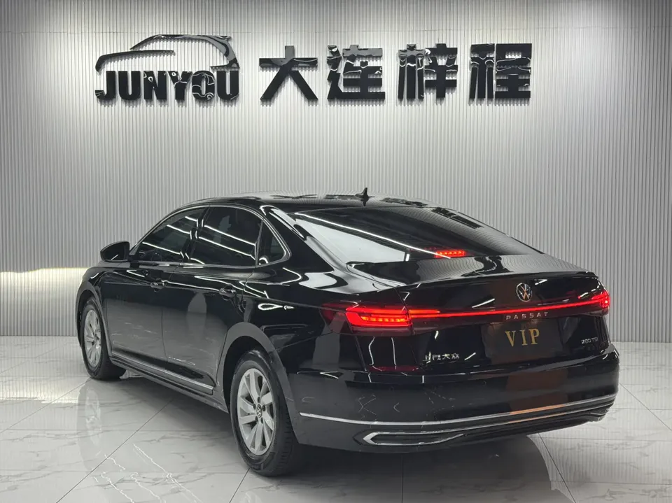 Volkswagen Passat Passat facelift 280TSI Business Edition 2023 — thumbnail 2