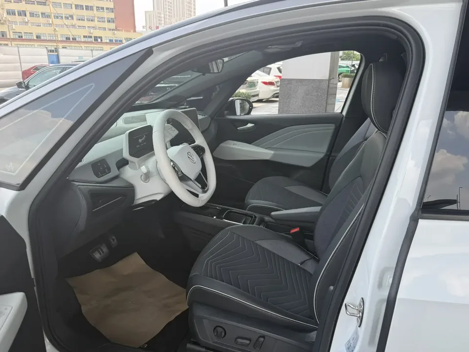 Volkswagen ID.3 Volkswagen ID.3 Outstanding Edition 2024 — thumbnail 5