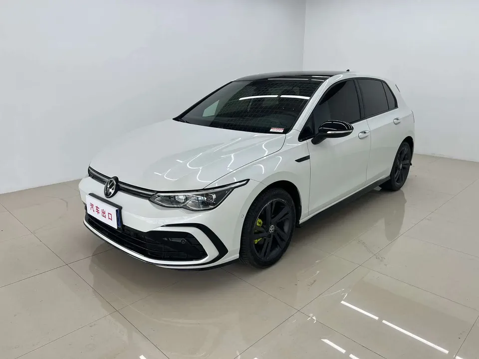 Volkswagen Golf golf 2023 280TSI DSG R-Line Lite 2023 — photo 1, buy with delivery to Moscow