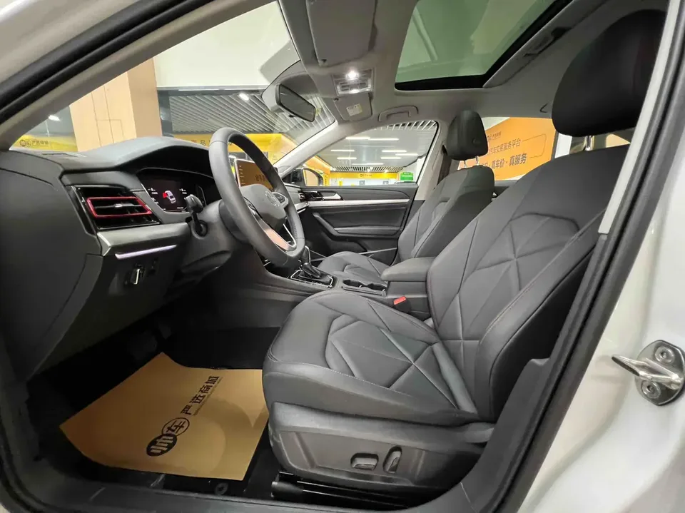 Volkswagen Lavida Lavida 2024 300TSI DSG Starry Sky Leading Edition 2024 — thumbnail 5
