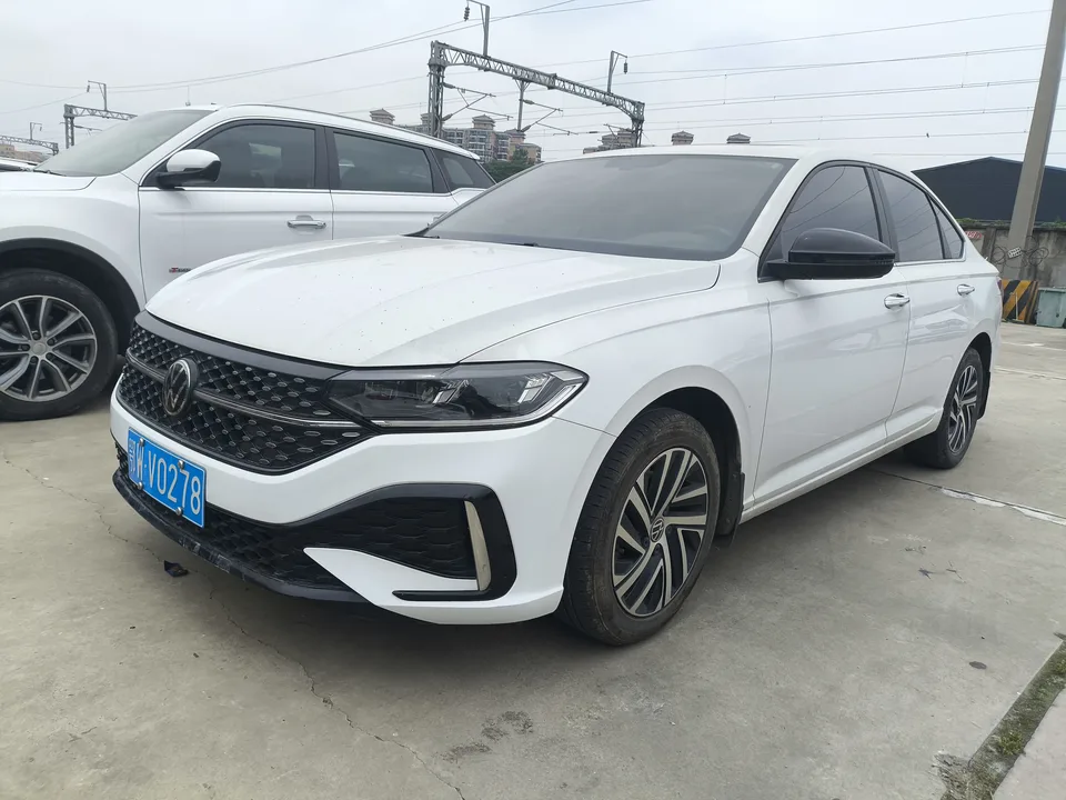 Volkswagen Lavida Lavida 2023 280TSI DSG Starry Sky Forever Edition 2023 — photo 1, buy with delivery to Moscow