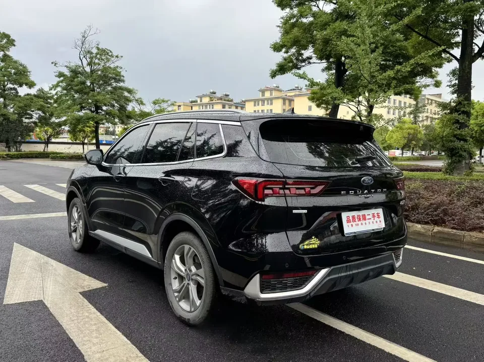 Ford Equator Sport Leading EcoBoost 170 2023 — thumbnail 4
