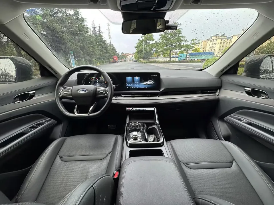 Ford Equator Sport Leading EcoBoost 170 2023 — thumbnail 5