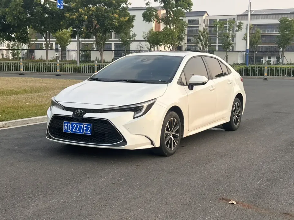 Toyota Levin Lei Ling 185T Deluxe 2024 — photo 1, buy with delivery to Moscow