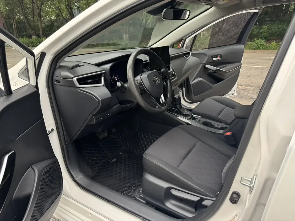 Toyota Corolla Corolla Intelligent Electric Hybrid Dual Engine 1.8L E-CVT Elite Edition 2023 — thumbnail 5