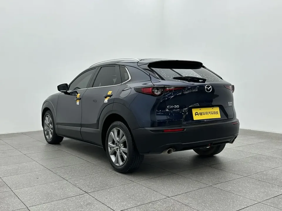 Mazda CX-30 CX-30 2.0L Automatic Jiayue Edition 2022 — thumbnail 2