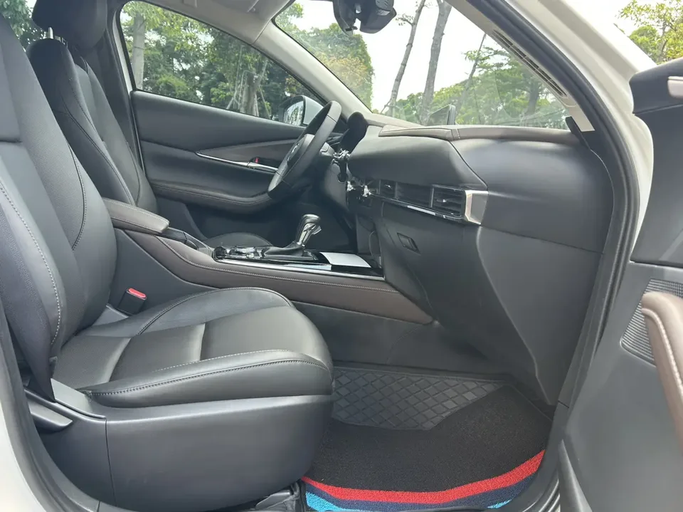 Mazda CX-30 Mazda CX-30 2.0L Automatic Jiayue Edition 2022 — thumbnail 4