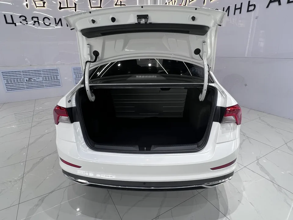 Skoda Xin Rui Xin Rui 1.5L Automatic Comfort Edition 2022 — thumbnail 5