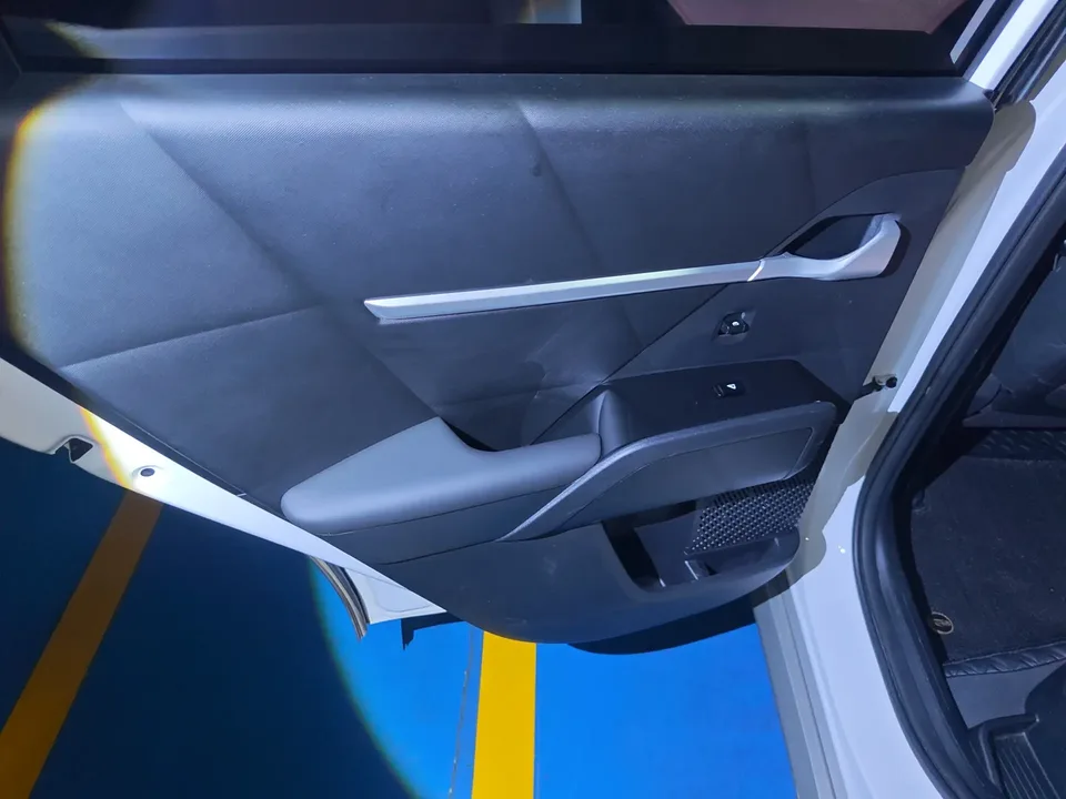 Hyundai ix35 Hyundai ix35 Musa 2.0L Deluxe Edition DLX 2023 — миниатюра 5