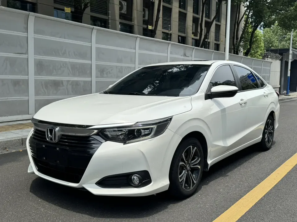 Honda Crider Lingpai Lingpai 2022 180Turbo CVT Smart Edition 2022 — photo 1, buy with delivery to Moscow