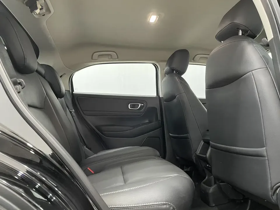 Honda VEZEL Binzhi 1.5L CVT Elite Edition 2023 — thumbnail 5