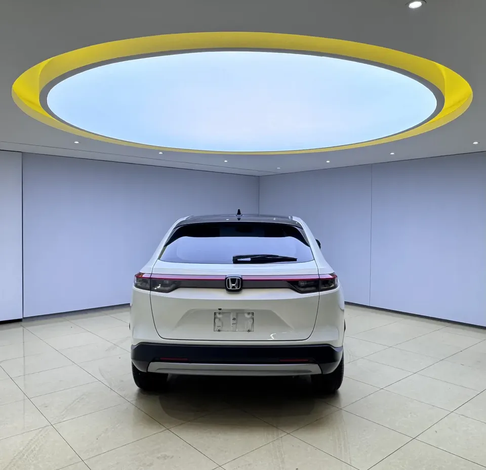 Honda VEZEL Binzhi 1.5L CVT Technology Edition 2023 — thumbnail 2