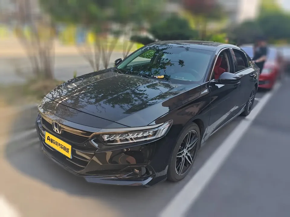 Honda Accord Accord 260TURBO Magic NightPremium Edition 2022 — фото 1, купить с доставкой в Москву
