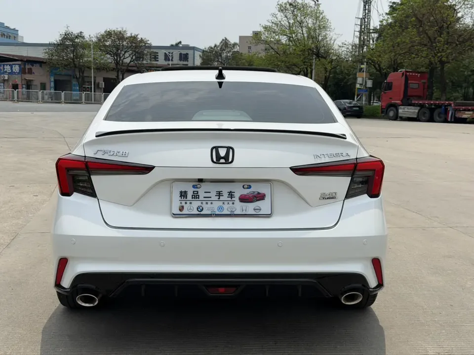 Honda Integra Style 240TURBO CVT Phantom Night Deluxe Edition 2023 — thumbnail 2