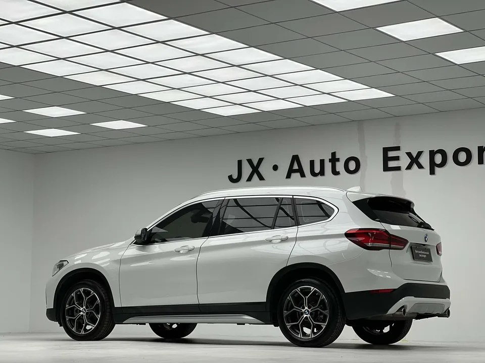 BMW X1 X1 BMW X1 2022 sDrive20Li Exclusive Model 2022 — миниатюра 2