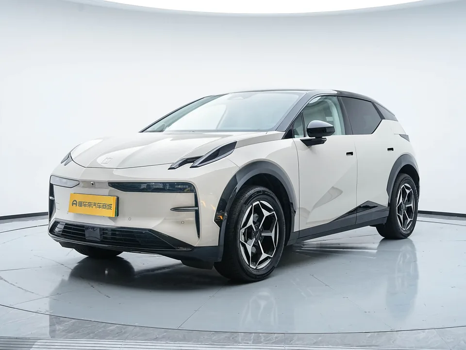 Zeekr X ZEEKR X Five-seat rear-wheel drive sports version 2025 — photo 1, buy with delivery to Moscow