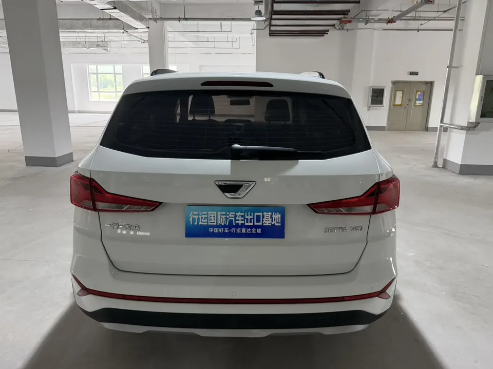 Jetta VS7 280TSI automatic aggressive version 2023 — thumbnail 2