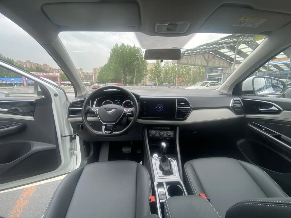 Jetta VS5 Jetta VS5 280TSI Automatic Progressive Edition 2023 — thumbnail 3