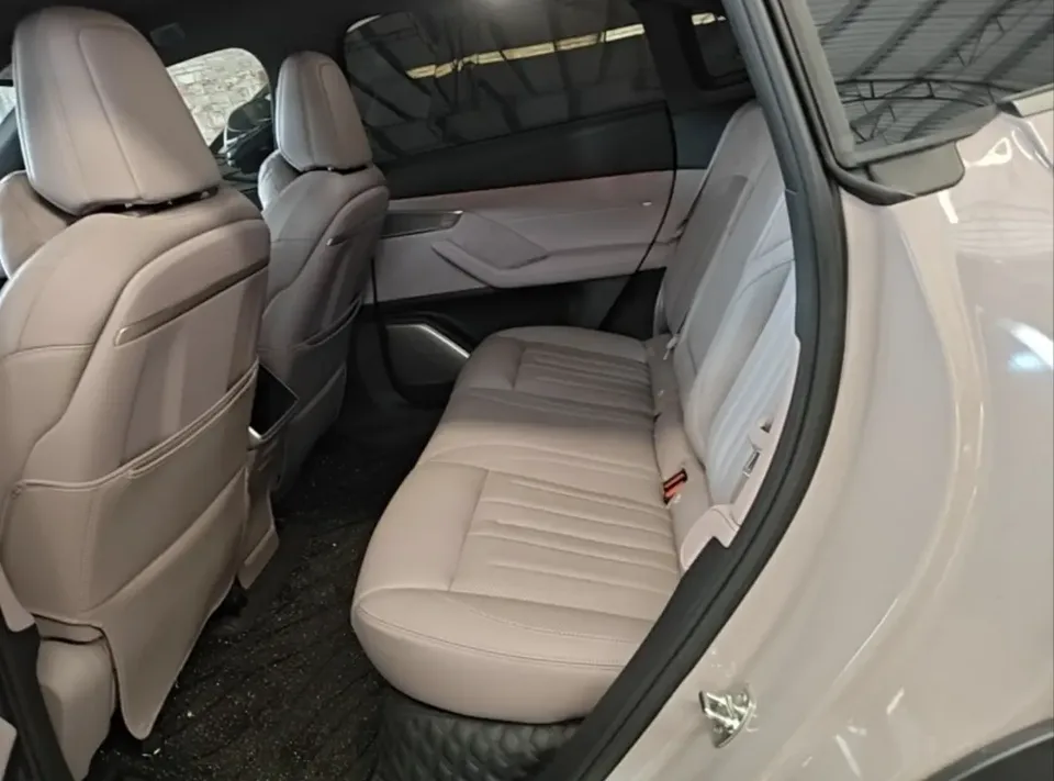 Ledao L60 Ledao L60 555km standard range version 2024 — thumbnail 5
