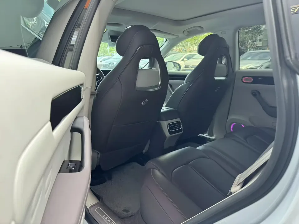 Leapmotor Zero running C11 Zero running C11 Extended Range 180 Comfort Edition 2023 — thumbnail 3