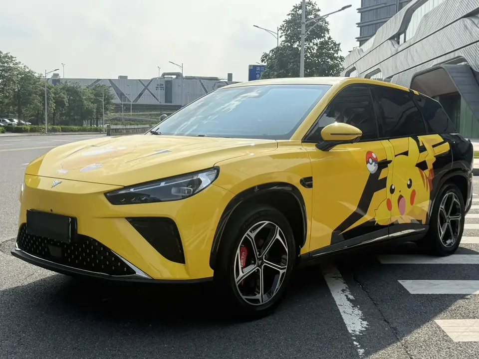 Hozon Neta L Nezha L Extended Range 310 Flash Charge Red Edition 2024 — фото 1, купить с доставкой в Москву